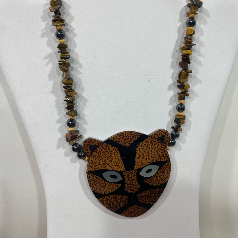 Vintage early Lee Sands tigers eye Leopard Pendant Necklace Brown Black